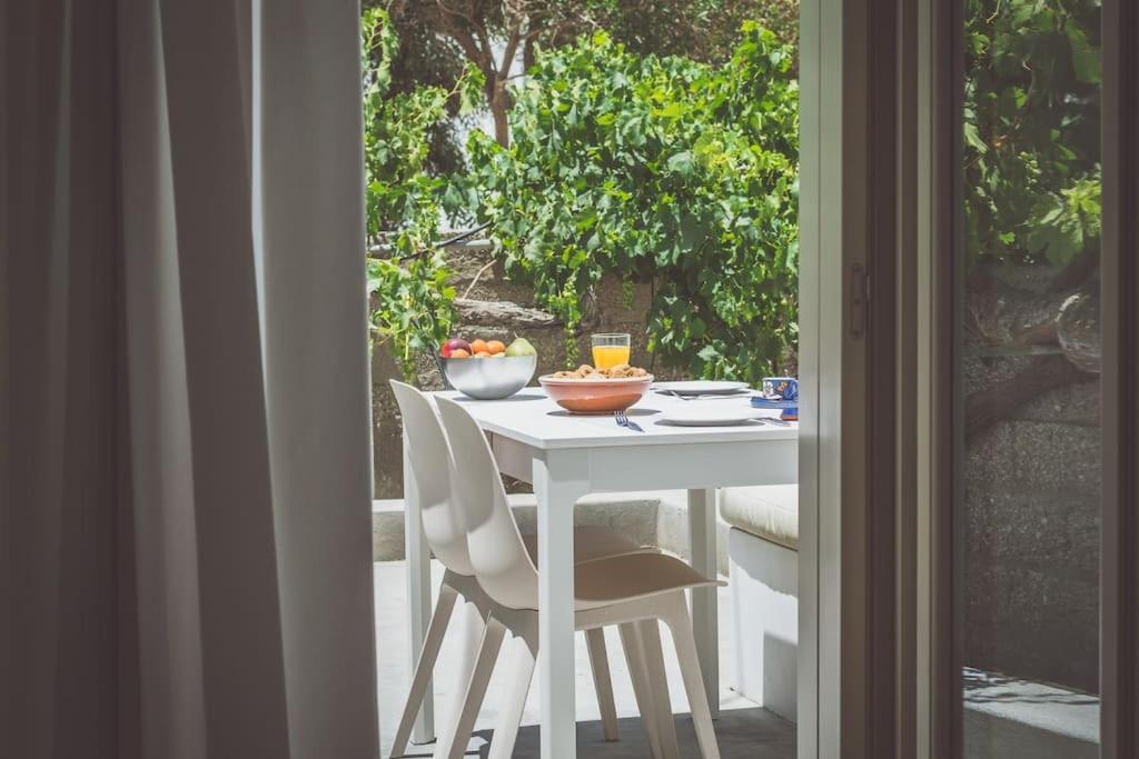Gazia Guesthouse Milos Adamantas  Buitenkant foto